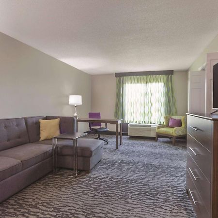 La Quinta By Wyndham Columbus North Hotel Buitenkant foto