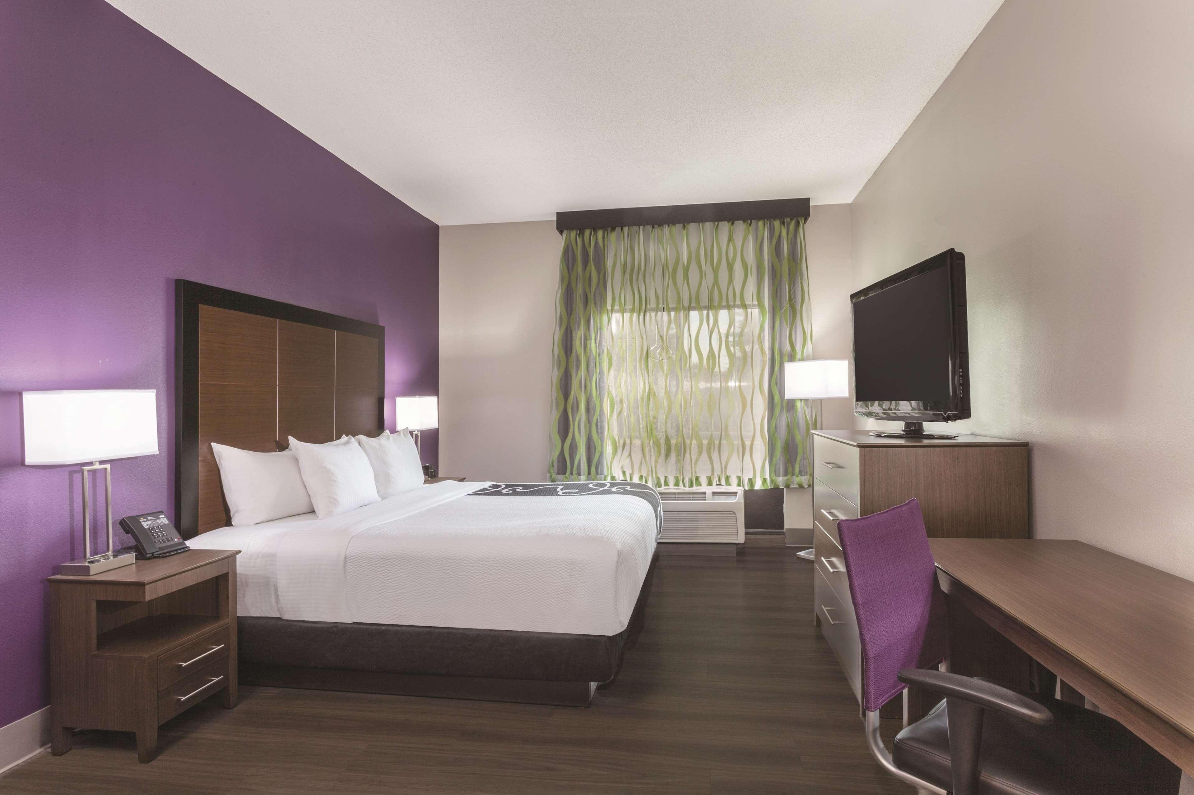 La Quinta By Wyndham Columbus North Hotel Buitenkant foto