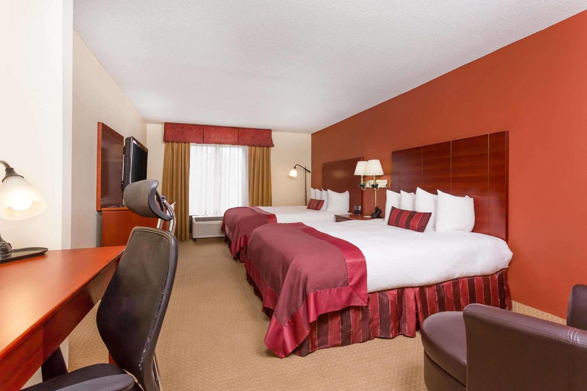 La Quinta By Wyndham Columbus North Hotel Buitenkant foto