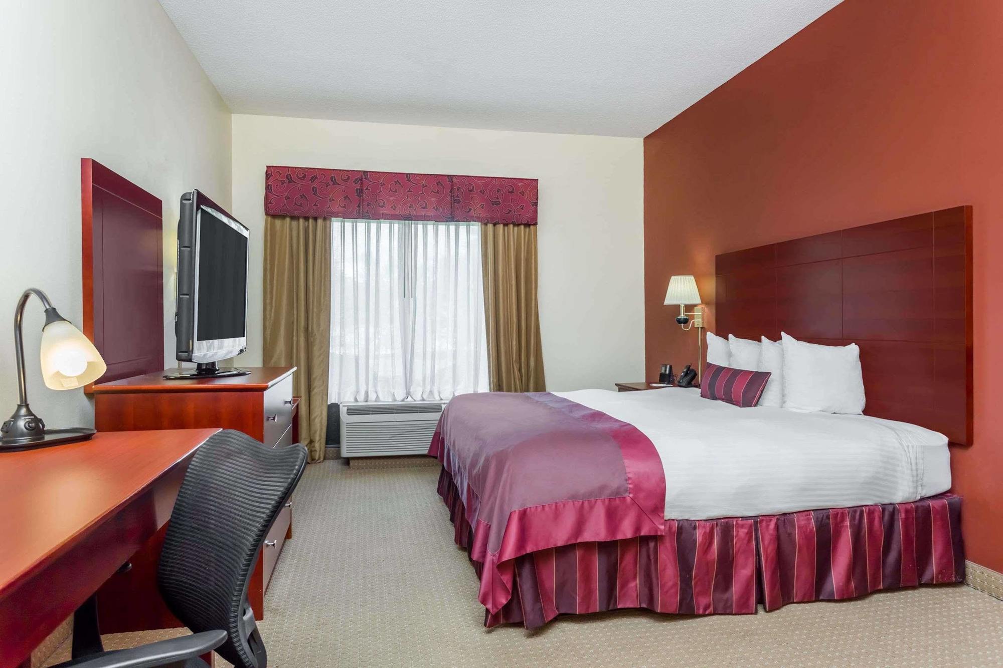 La Quinta By Wyndham Columbus North Hotel Buitenkant foto
